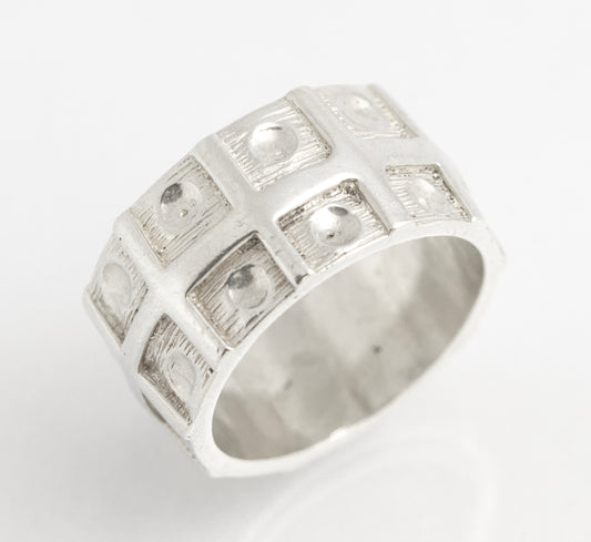 Vintage Sterling Silver Brutalist Design Ring Heavy Chunky Textured Band (C2873)