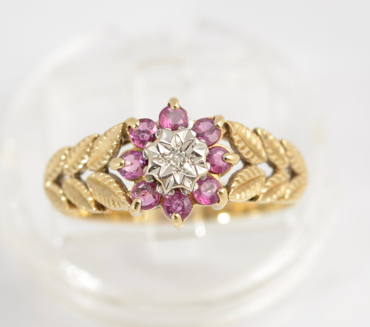 Vintage 9ct Gold Ring With Diamond & Natural Ruby Halo Leaf Design Shoulders (C2879)