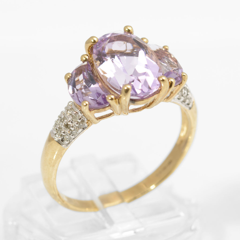 Vintage 9ct Gold Rose de France Triple Amethyst Dress Ring - Diamond Shoulders (C2890)