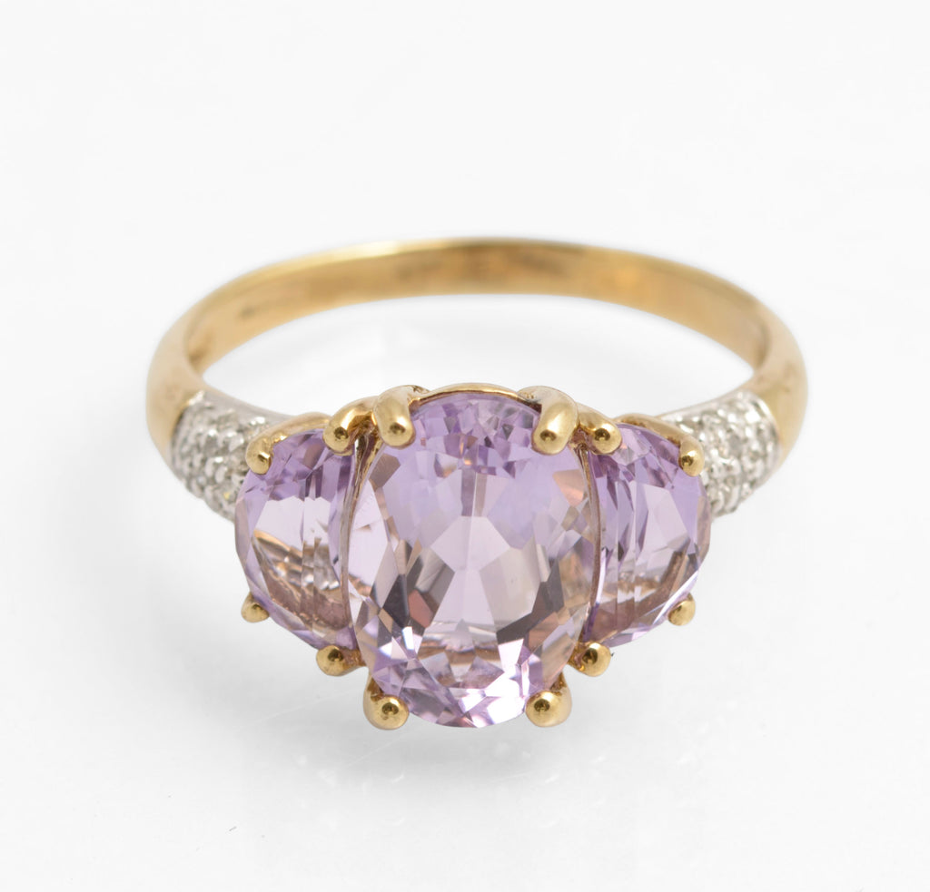 Vintage 9ct Gold Rose de France Triple Amethyst Dress Ring - Diamond Shoulders (C2890)