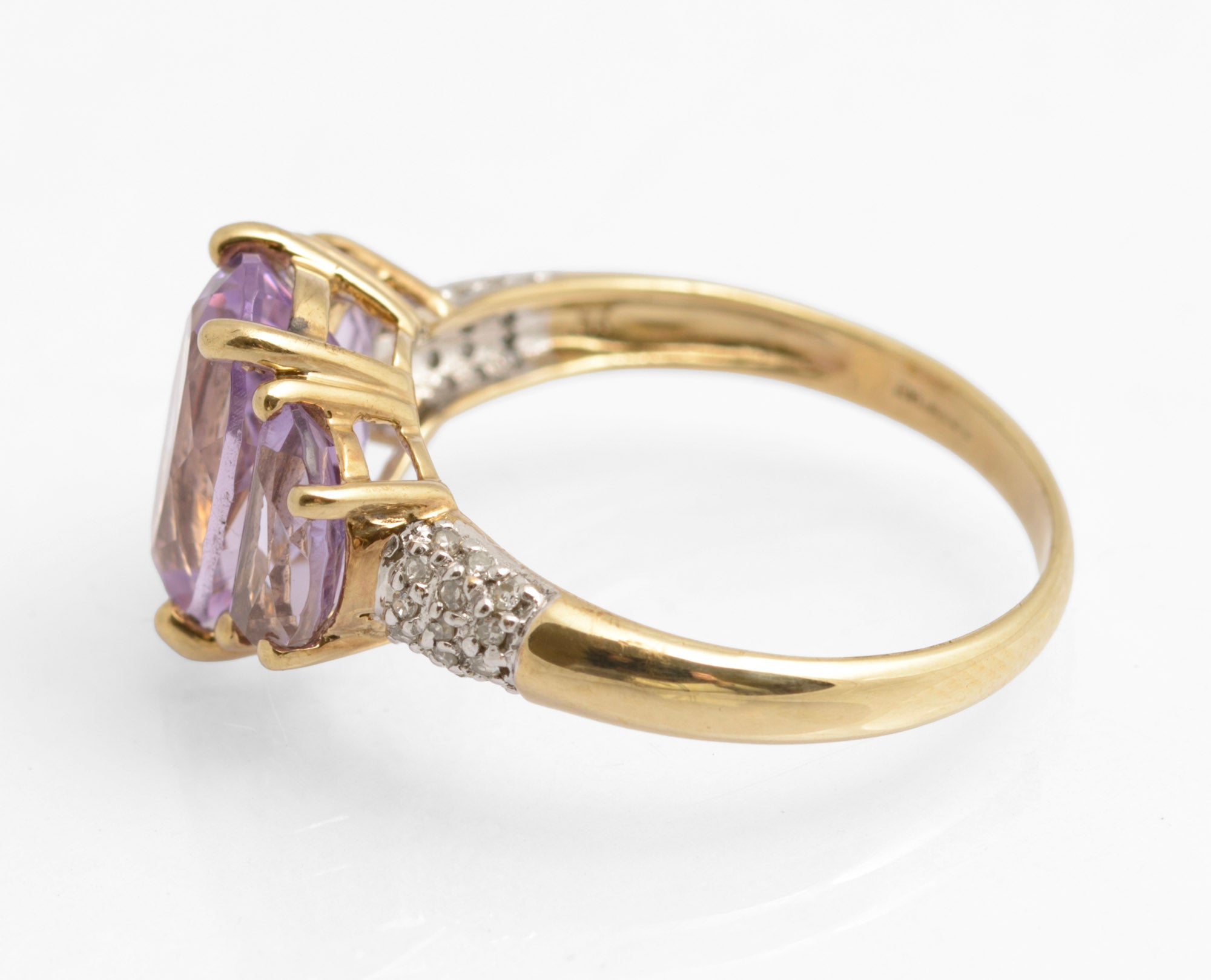 Vintage 9ct Gold Rose de France Triple Amethyst Dress Ring - Diamond Shoulders (C2890)