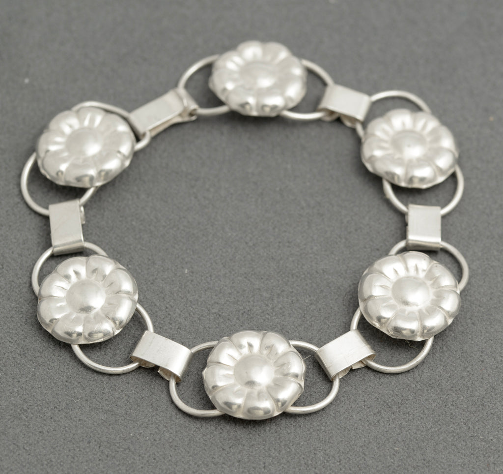 Vintage Hans Jensen Danish Scandi 830 Silver Flowerhead Bracelet c.1967 (C2895)