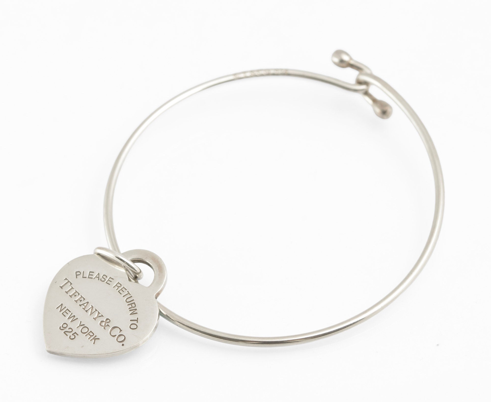 Tiffany & Co Sterling Silver Wire Bangle - Enamel Return To Tiffany Heart Charm (C2899)