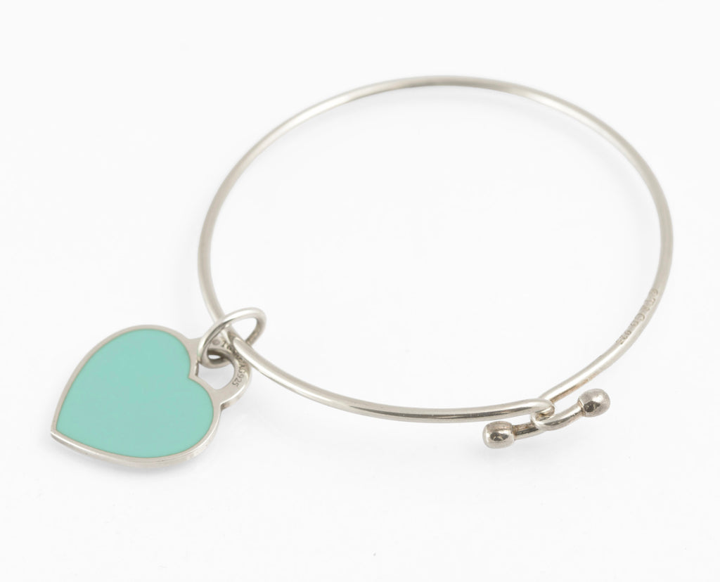 Tiffany & Co Sterling Silver Wire Bangle - Enamel Return To Tiffany Heart Charm (C2899)