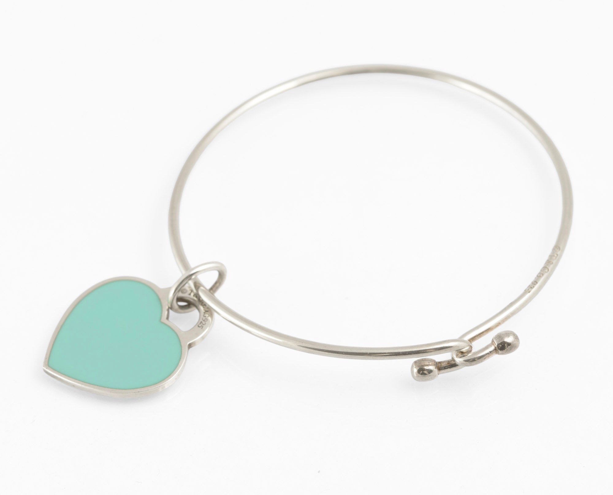 Tiffany & Co Sterling Silver Wire Bangle - Enamel Return To Tiffany Heart Charm (C2899)