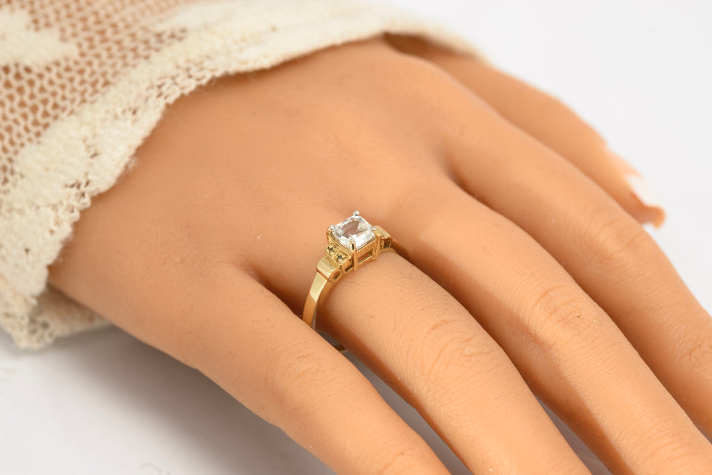 9ct Gold Ring With Natural White Ice Zircon & Alexandrite Gems UK Size U (C2906)