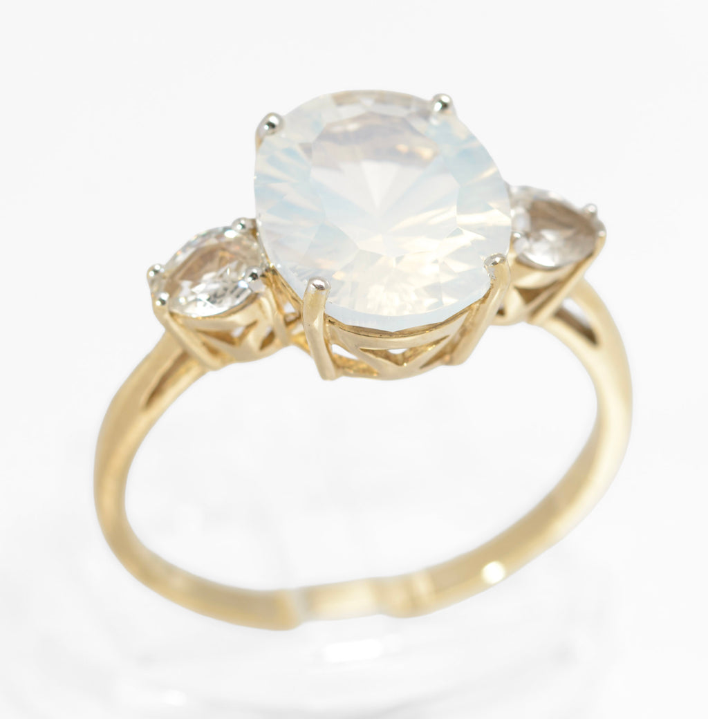 9ct Gold & Natural Blue Moon Quartz & Ice Zircon Women's Dress Ring Size V (C2907)