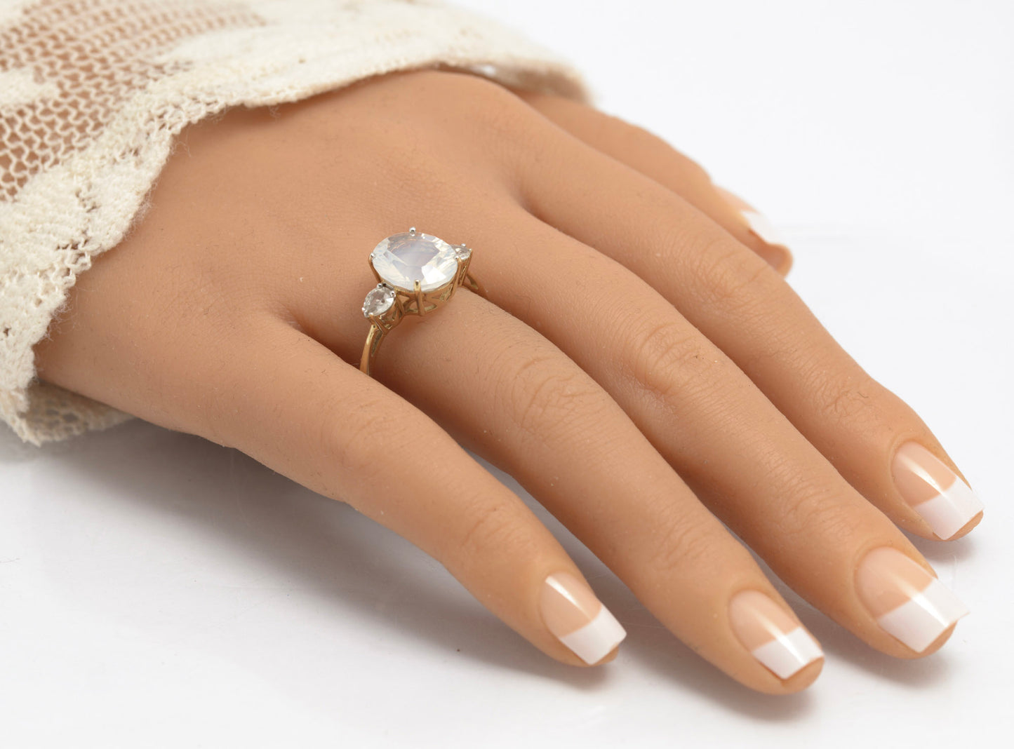 9ct Gold & Natural Blue Moon Quartz & Ice Zircon Women's Dress Ring Size V (C2907)