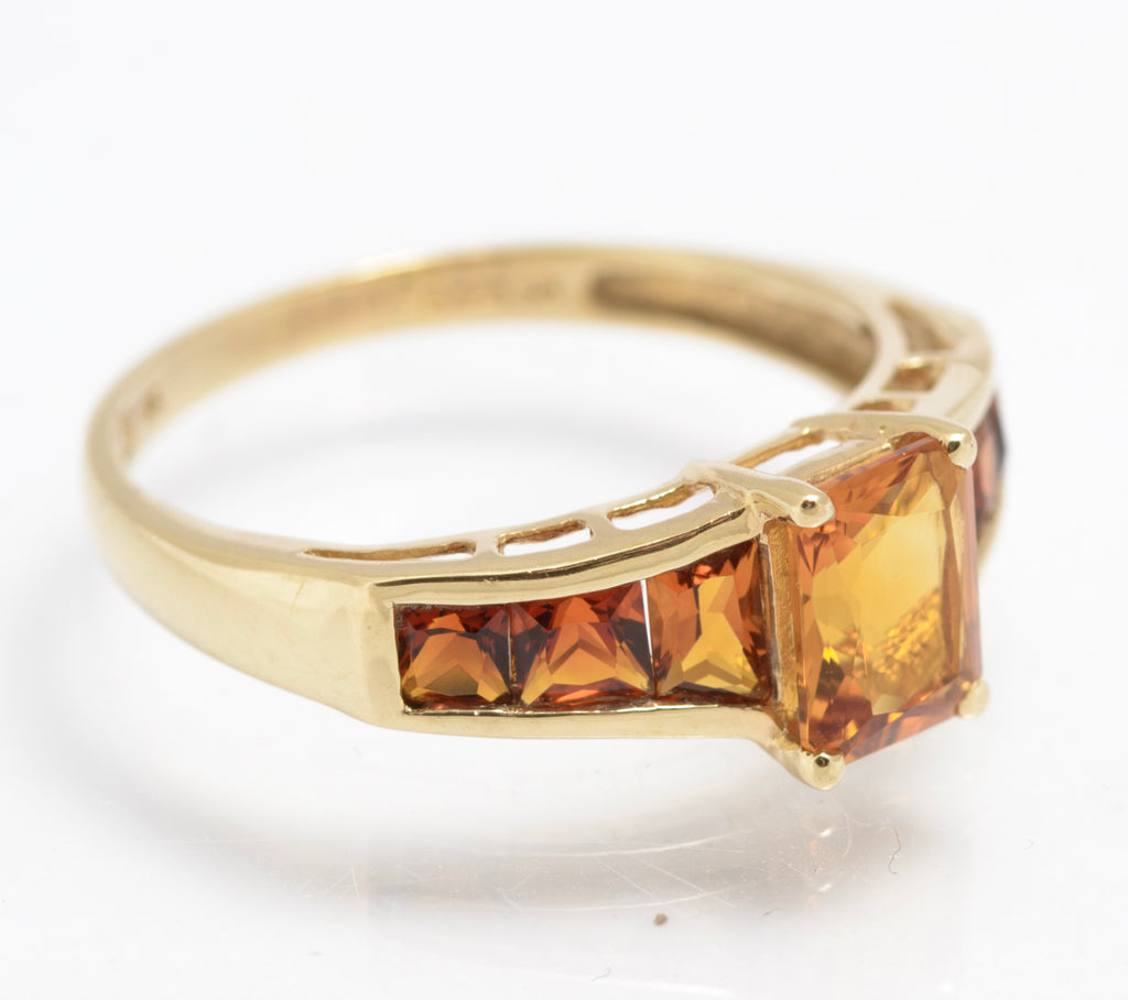9ct Yellow Gold & Natural Graduated Tone Citrine Set Ring Women's Size V (C2910)