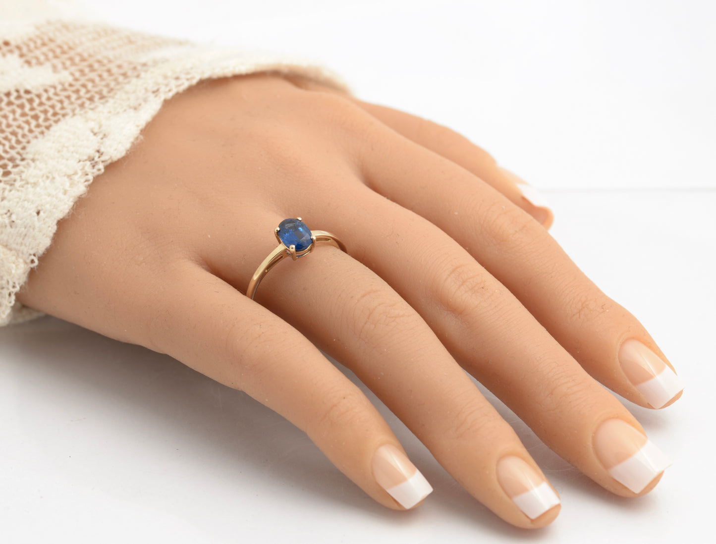 9ct Yellow Gold Solitaire Ring With 1.3 Carat Natural Blue Sapphire Size T1/2 (C2912)