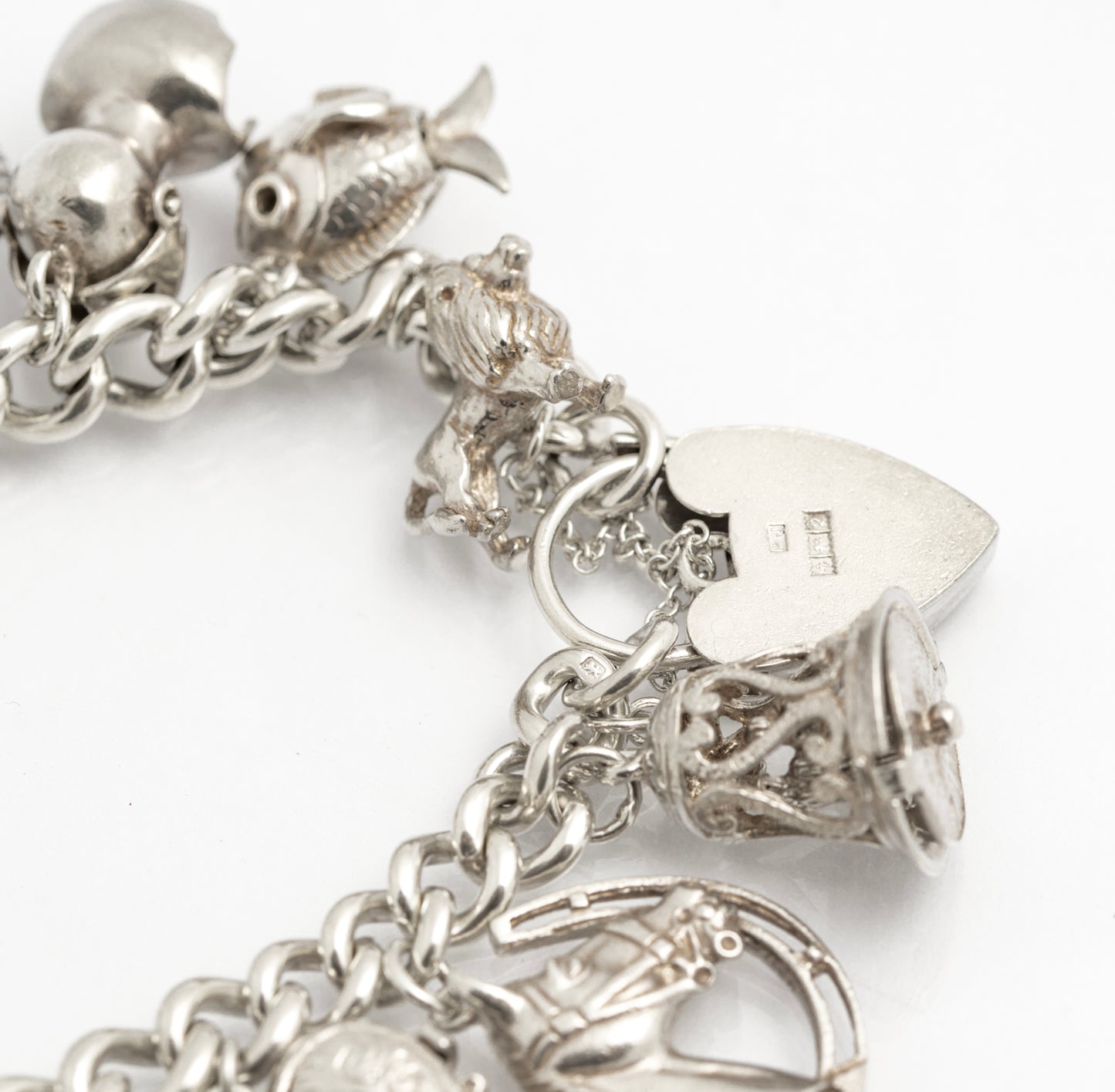 Vintage Sterling Silver Large Curb Chain 16 Charm Bracelet Hallmarked 1965 (C2915)