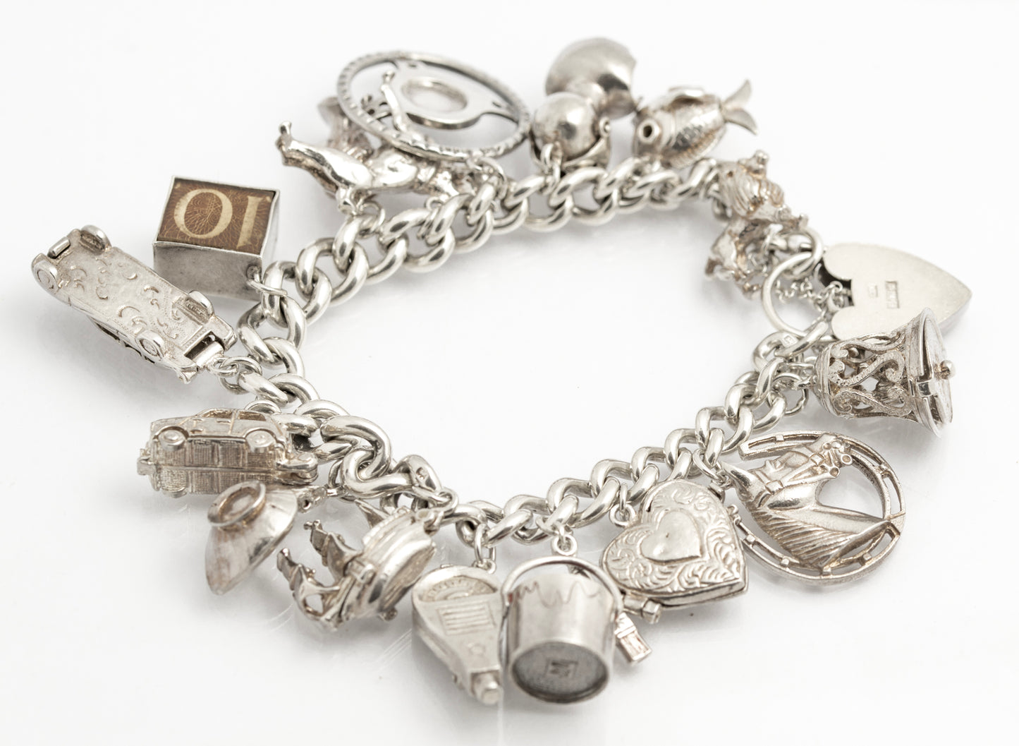 Vintage Sterling Silver Large Curb Chain 16 Charm Bracelet Hallmarked 1965 (C2915)