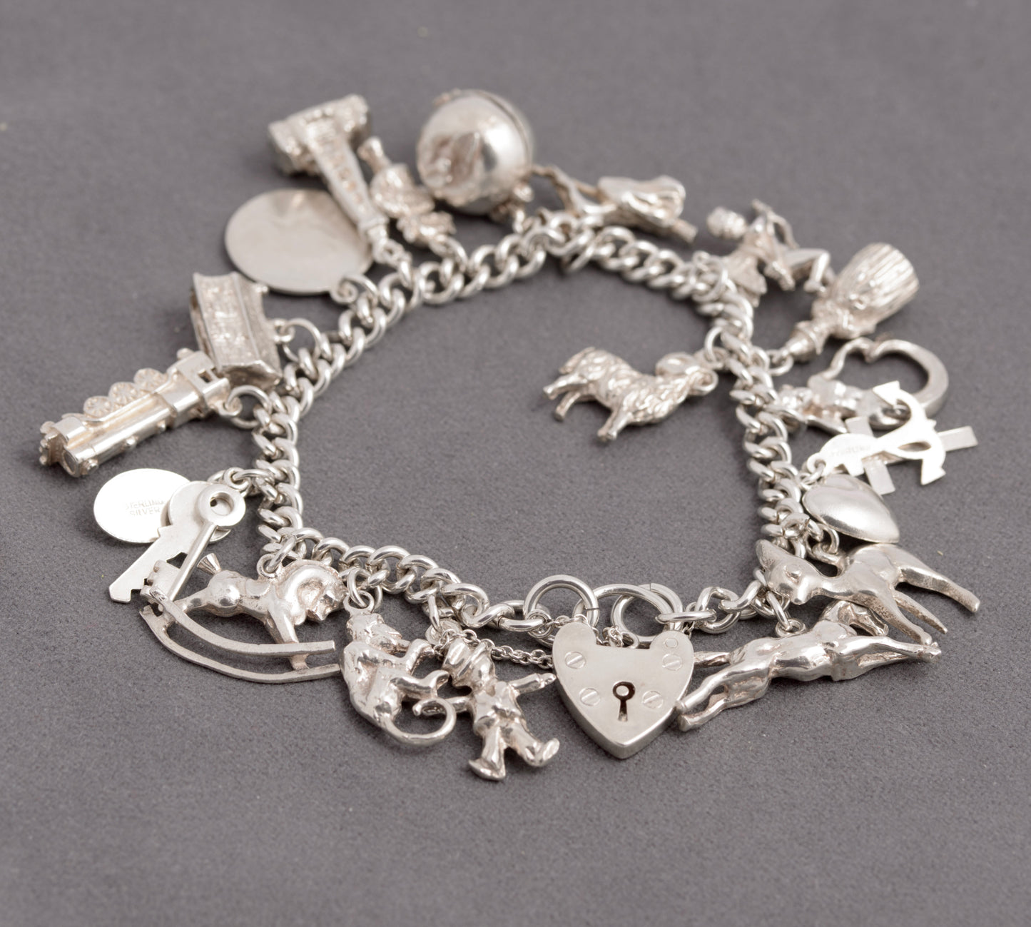 Vintage Traditional Sterling Silver Charm Bracelet 19 Charms Heart Padlock Clasp (C2921)