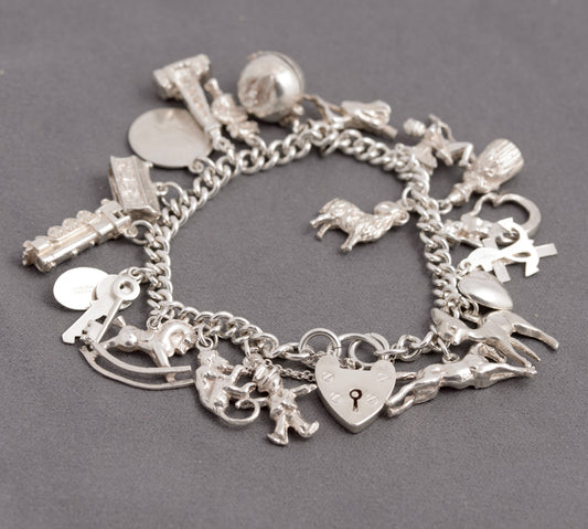 Vintage Traditional Sterling Silver Charm Bracelet 19 Charms Heart Padlock Clasp (C2921)