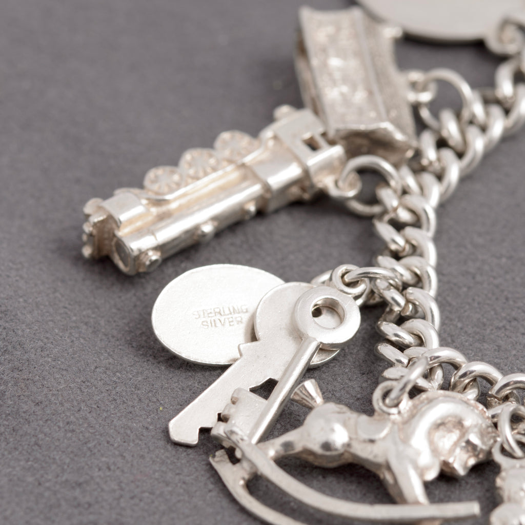 Vintage Traditional Sterling Silver Charm Bracelet 19 Charms Heart Padlock Clasp (C2921)