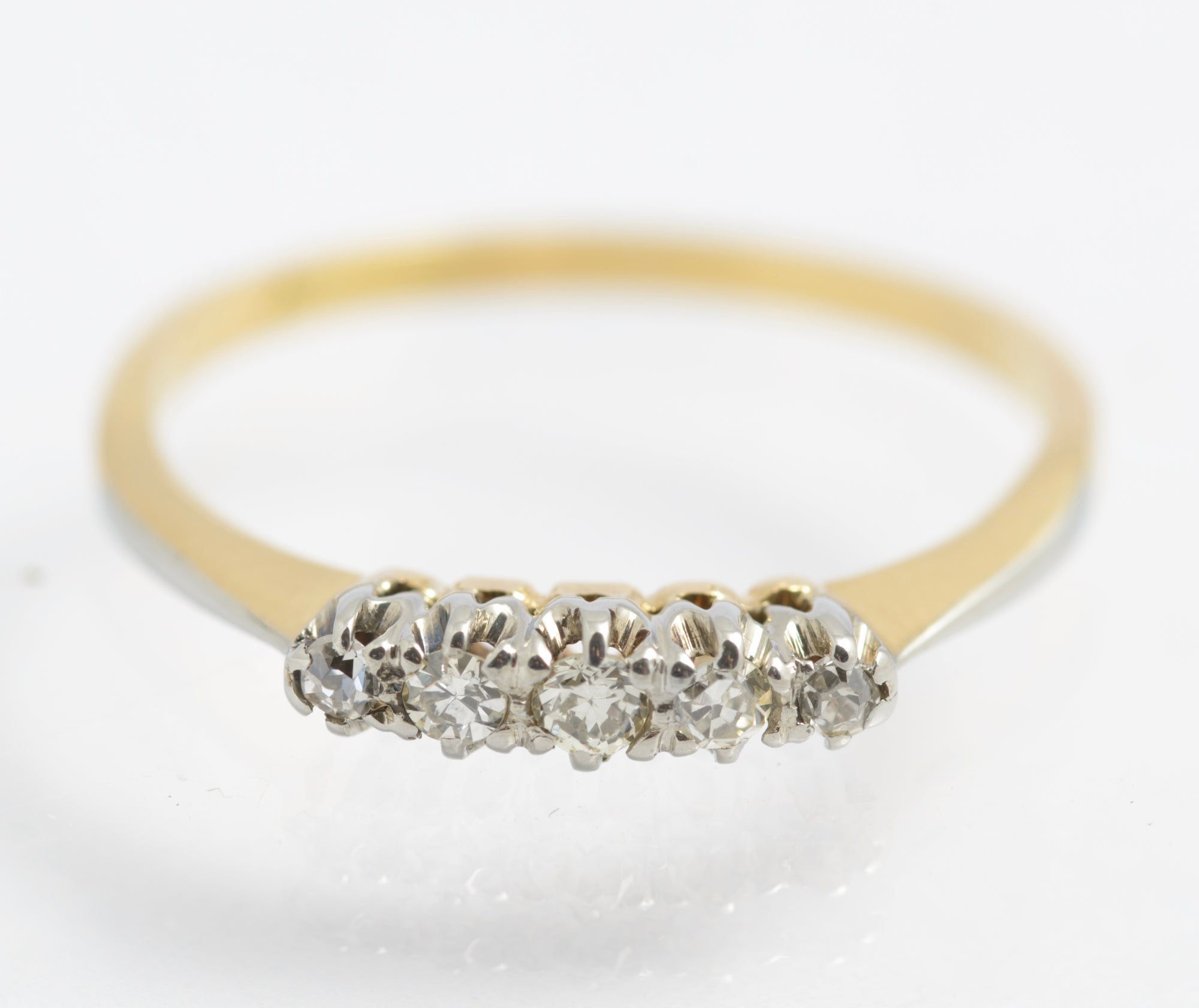 Antique 18ct Gold & Platinum 5 Natural Diamond Line Ring UK Size N (C2925)