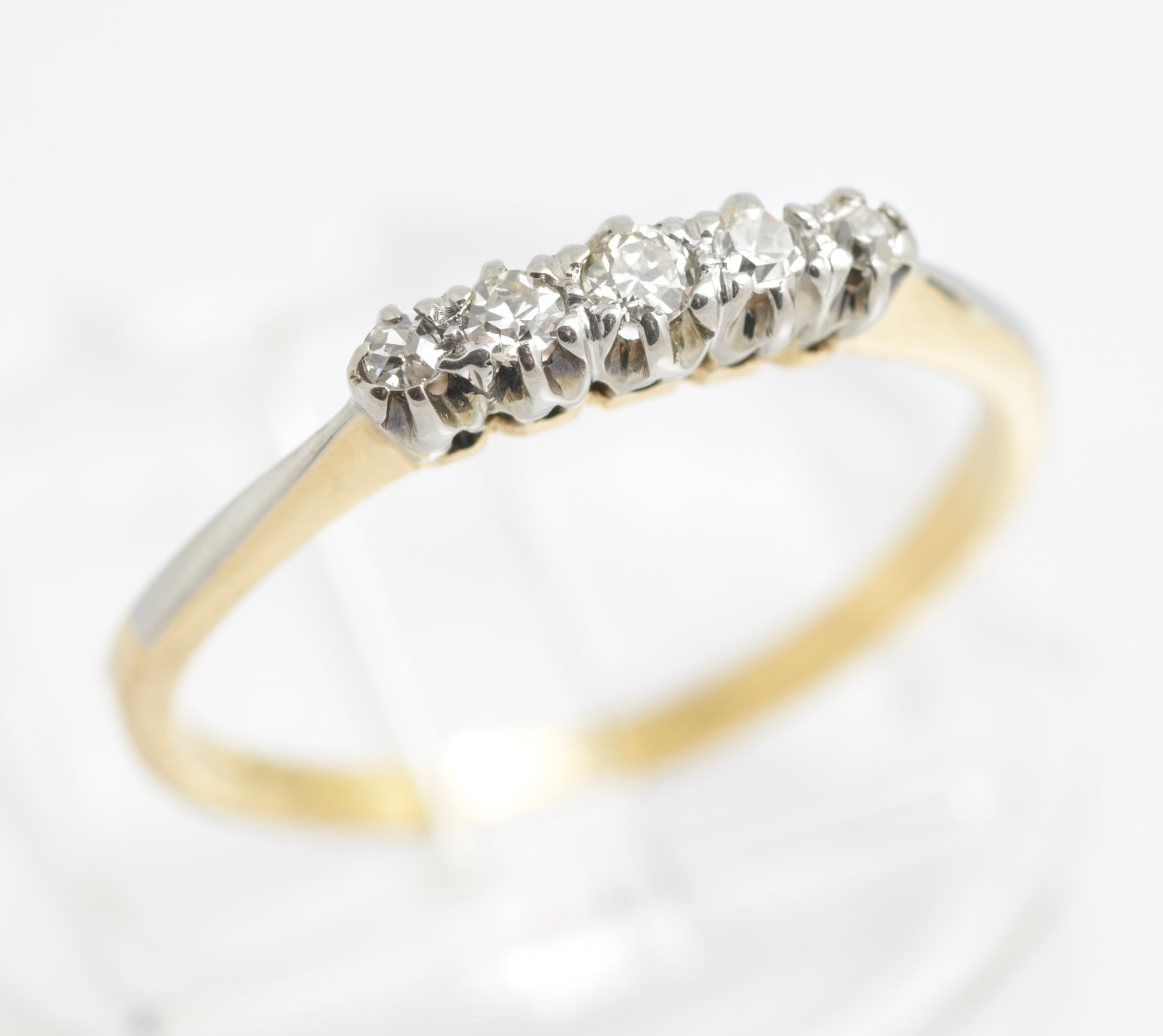 Antique 18ct Gold & Platinum 5 Natural Diamond Line Ring UK Size N (C2925)