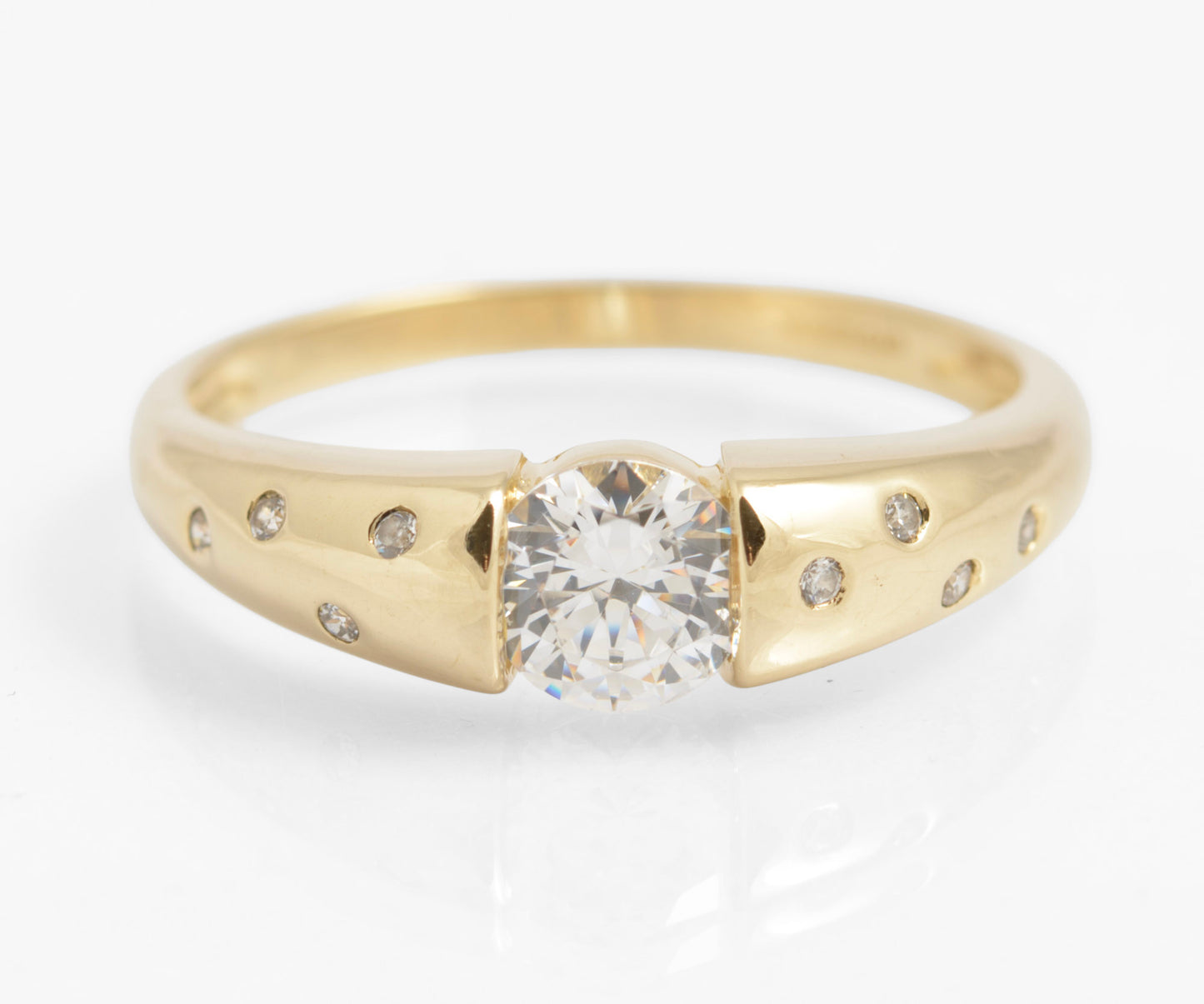14ct Gold CZ Diamonique Ring - Flush Set Shoulder Gems - QVC 2004 Size U 1/2 (C2934)