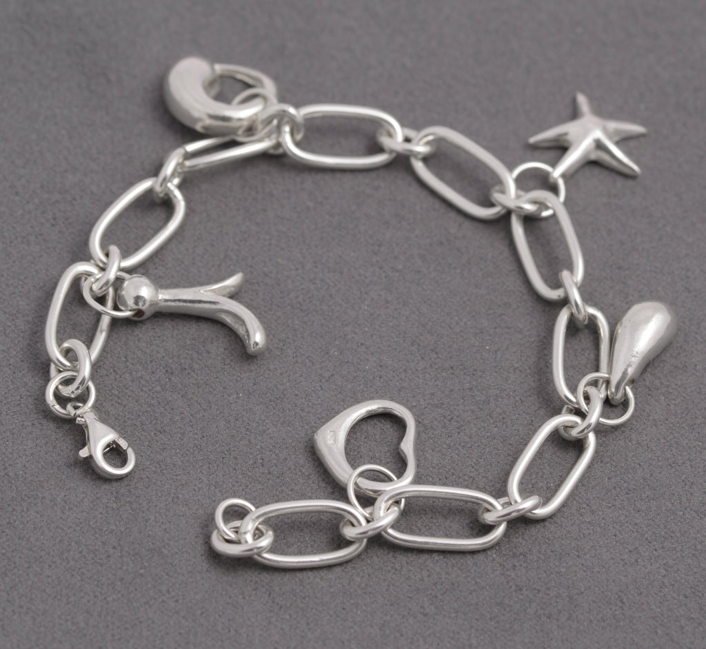 Contemporary Sterling Silver Trombone Link Charm Bracelet – 925 Marked – 18 cm (C2936)