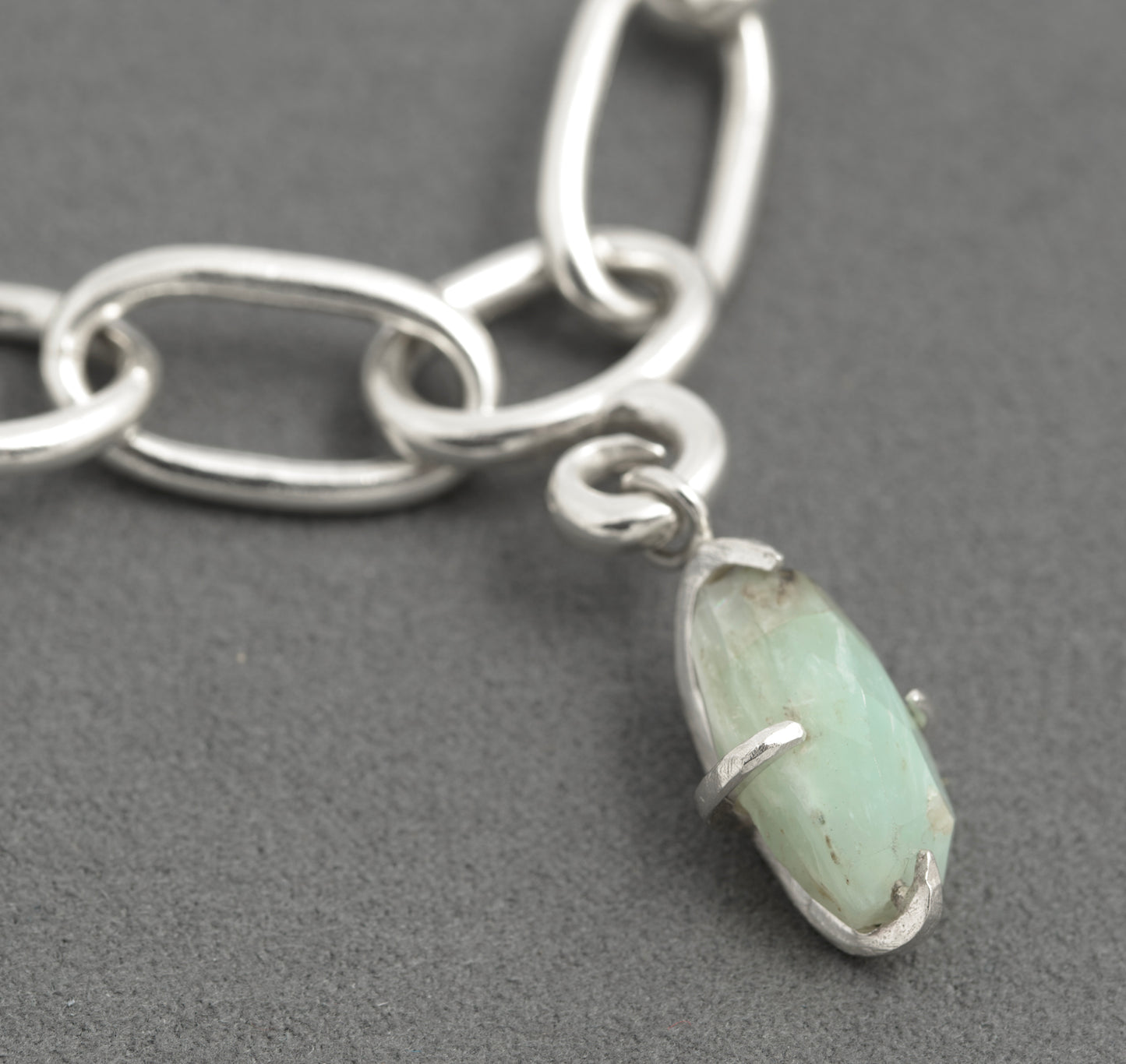 Sterling Silver Chunky Oval Link Bracelet AG925 Handmade w/ Green Opal Charm (C2940)