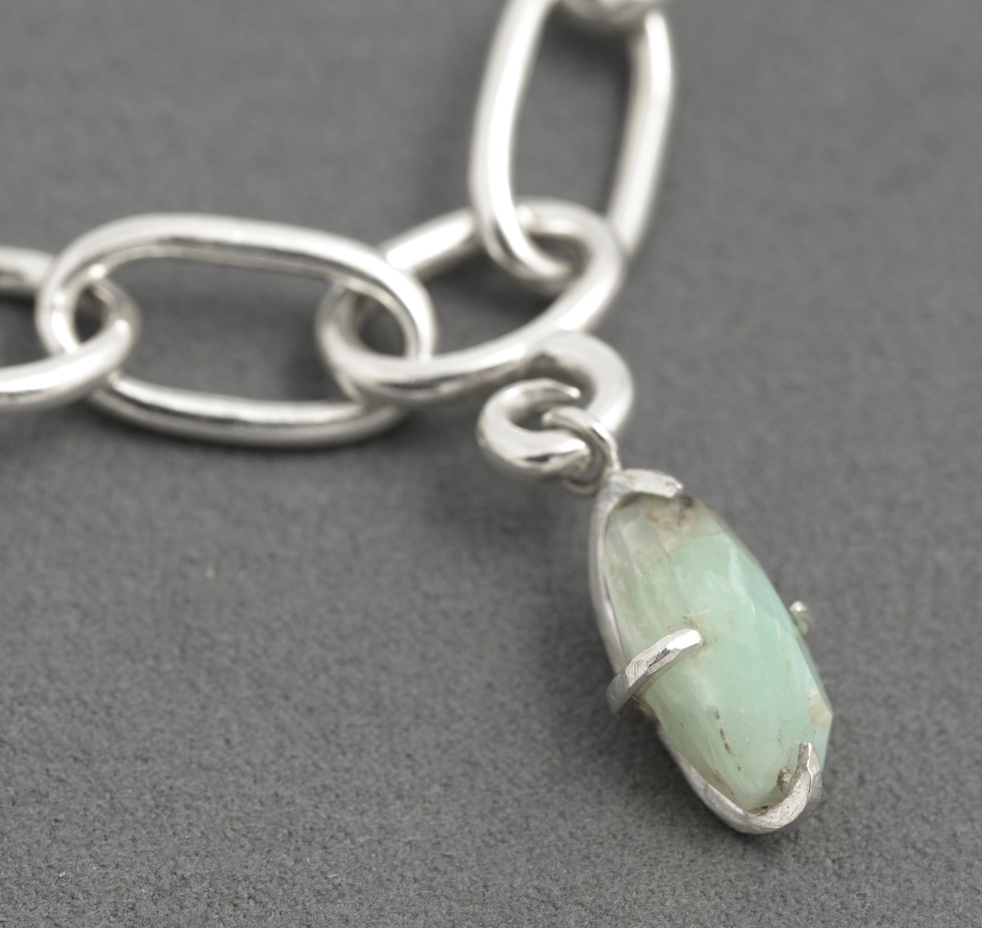 Sterling Silver Chunky Oval Link Bracelet AG925 Handmade w/ Green Opal Charm (C2940)