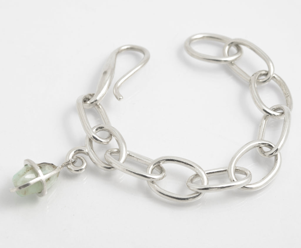 Sterling Silver Chunky Oval Link Bracelet AG925 Handmade w/ Green Opal Charm (C2940)