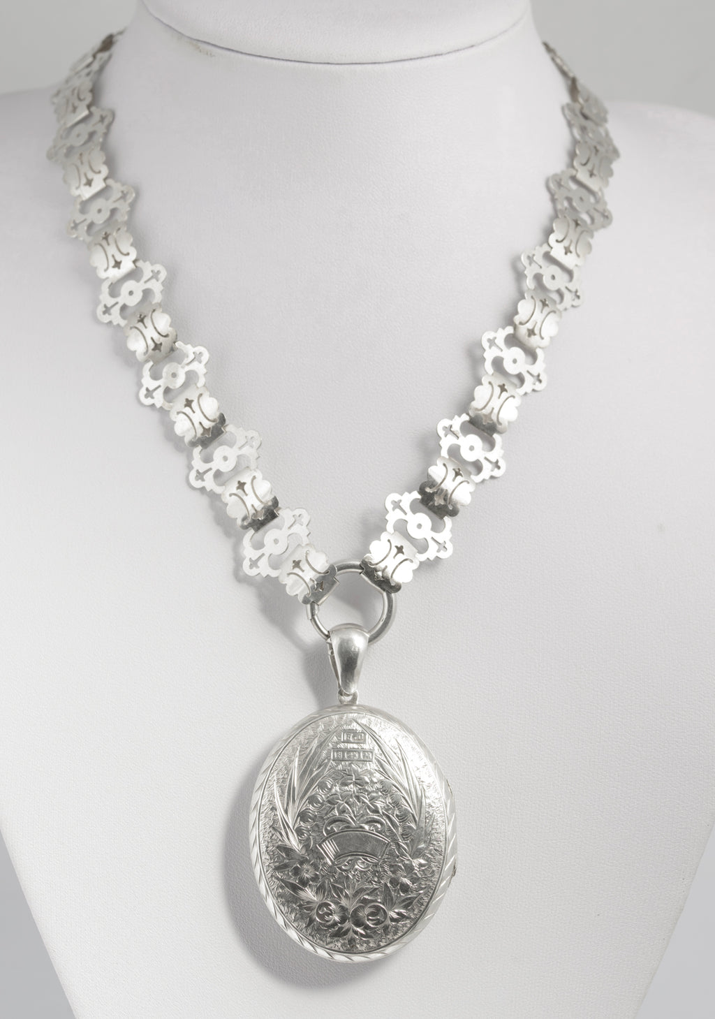 Victorian Antique Sterling Silver Photo Locket 1880 on Book Chain Necklace (C2941)