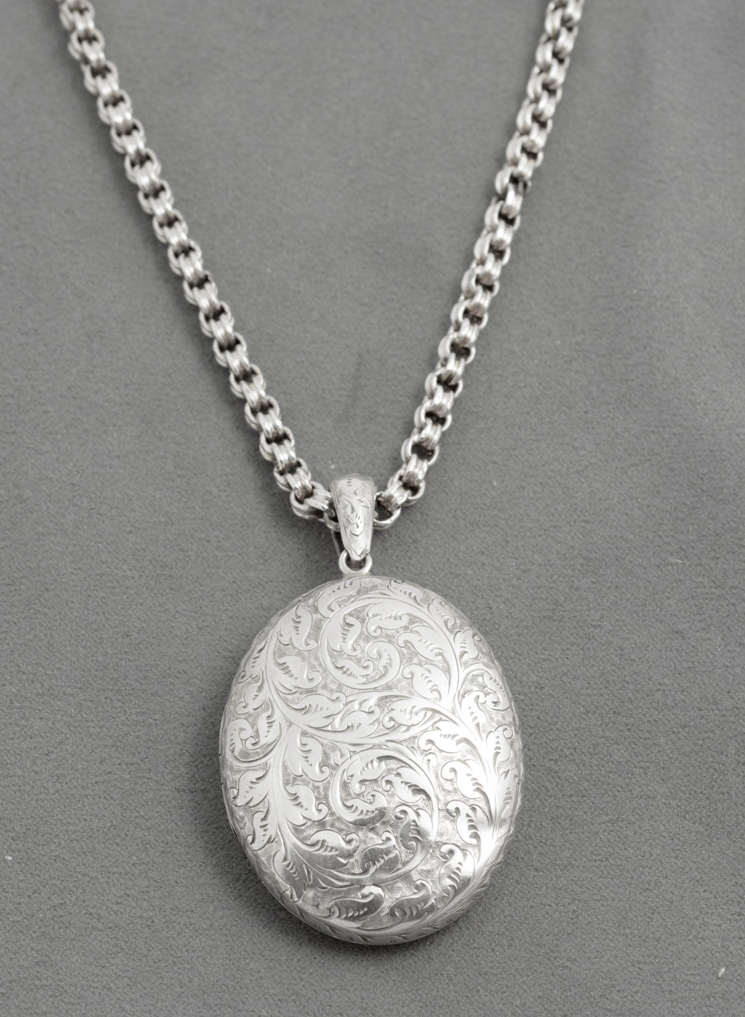 Antique Victorian Ornate Sterling Silver Locket & Fancy Chain 1878 Hallmarked (C2944)
