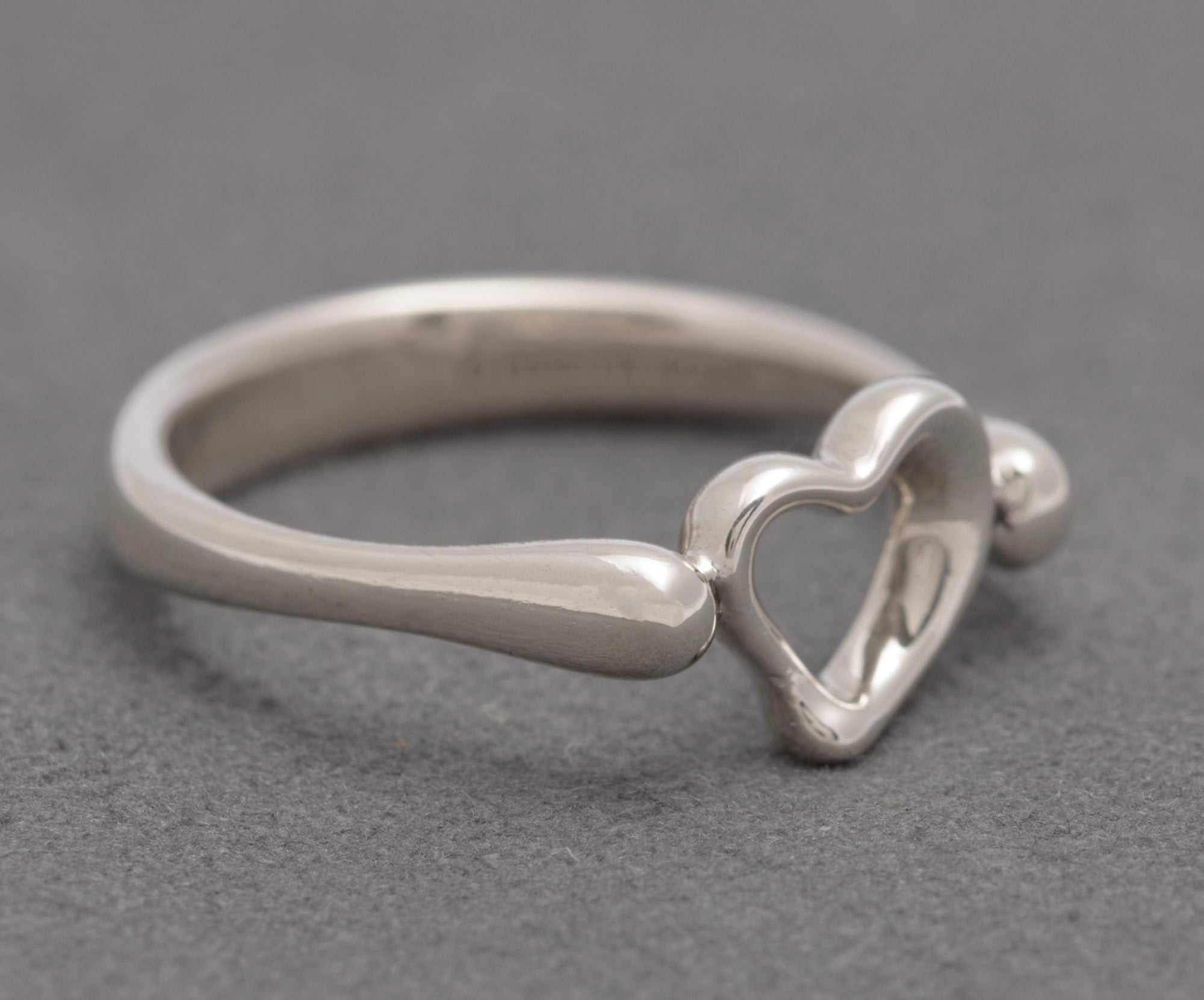 Tiffany & Co Elsa Peretti Open Heart Ring - Sterling Silver - Spain UK Size P (C2951)