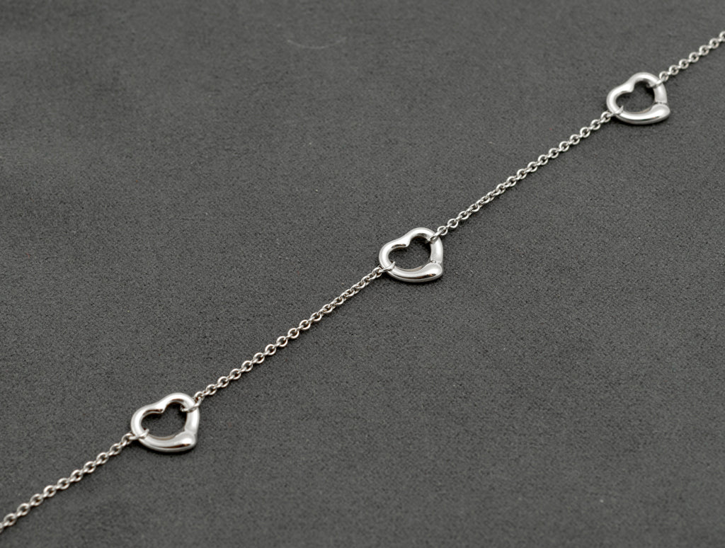 Tiffany & Co Elsa Peretti Three Open Heart Sterling Silver Choker Necklace, Retired Design, Boxed (C2955)