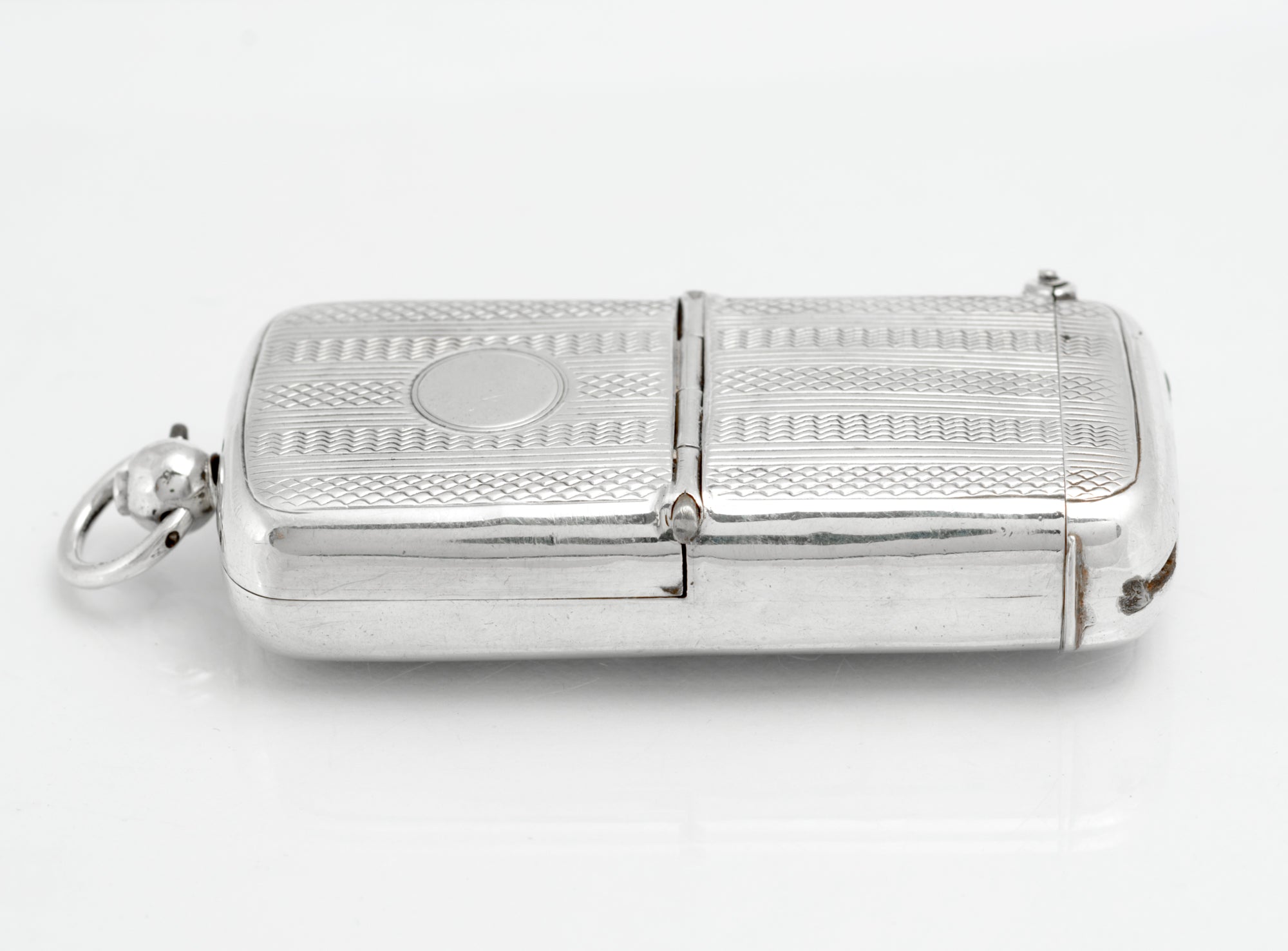 Antique Sterling Silver Combined Vesta and Sovereign Case by Boots Pure Drug Company, Chester 1904 (C2956)