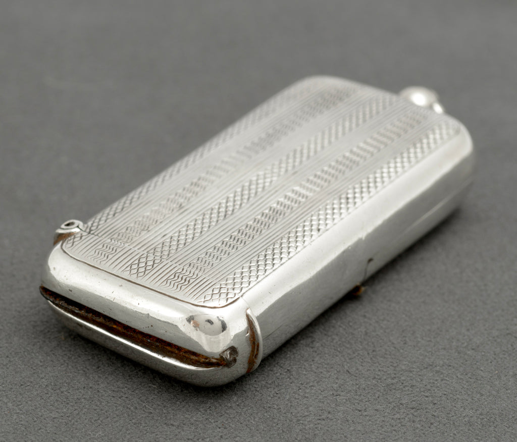 Antique Sterling Silver Combined Vesta and Sovereign Case by Boots Pure Drug Company, Chester 1904 (C2956)