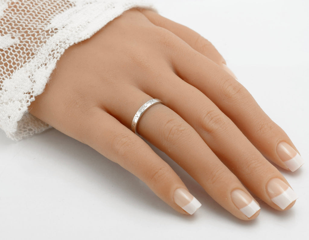 Tiffany & Co 727 Fifth Avenue Classic Script, Sterling Silver 925 Ring, UK Size M (C2958)