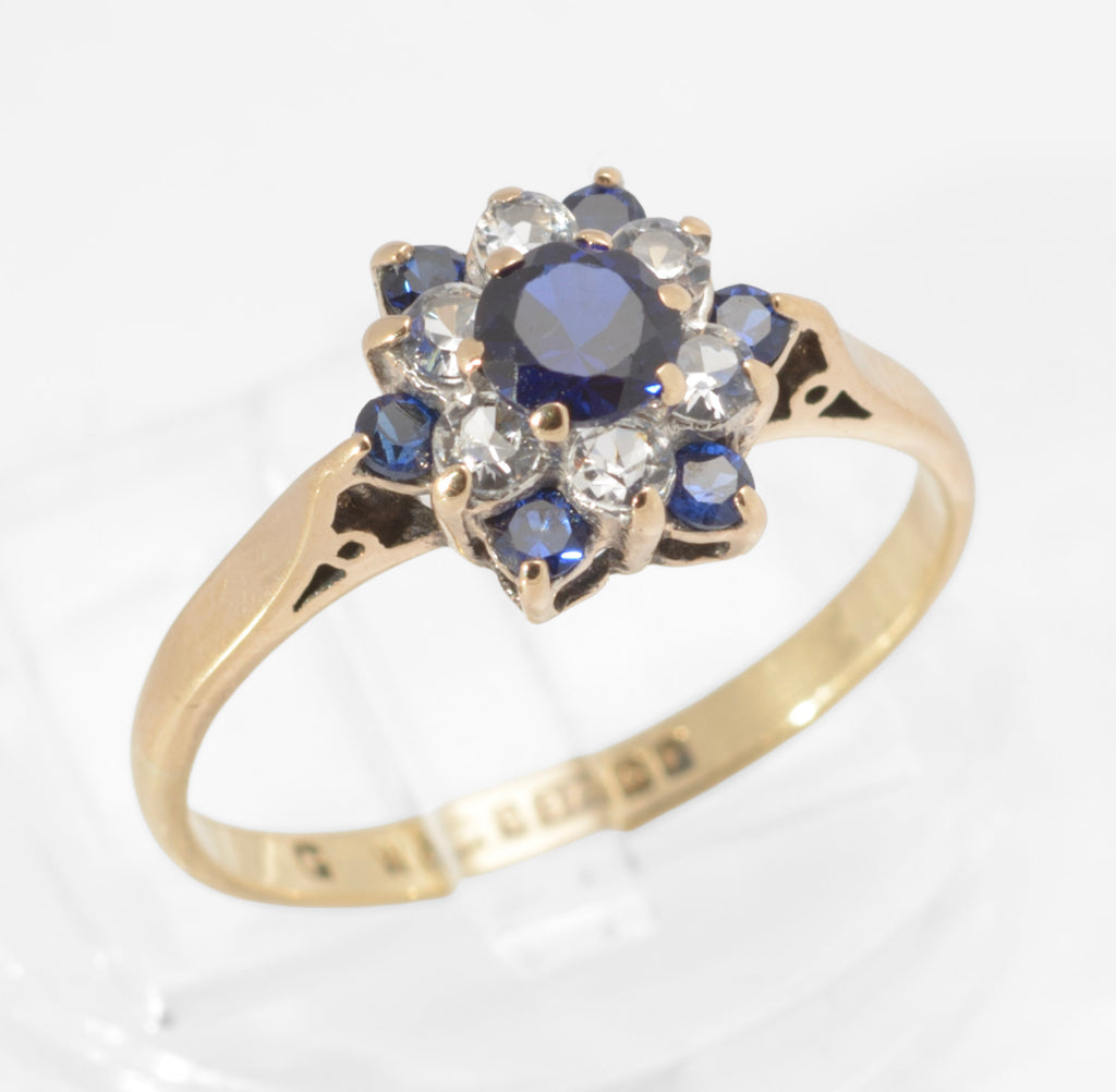 Vintage 9ct Gold Lab Grown Sapphire and White Zircon Cluster Ring, Hallmarked Birmingham 1970 UK Size N(C2963)