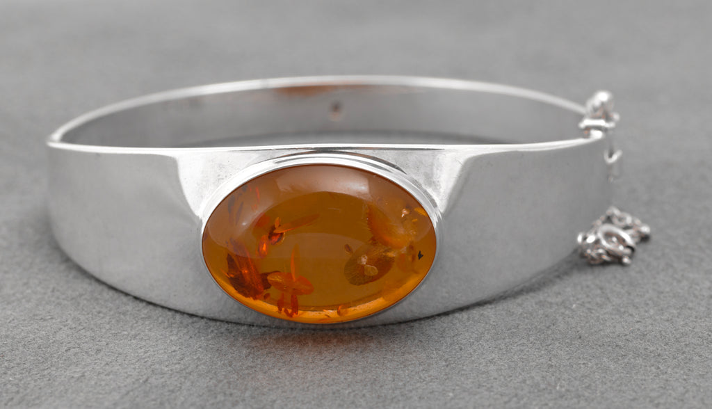 Vintage Sterling Silver and Amber Bangle - Sliding Box Clasp - 1980s - C2984