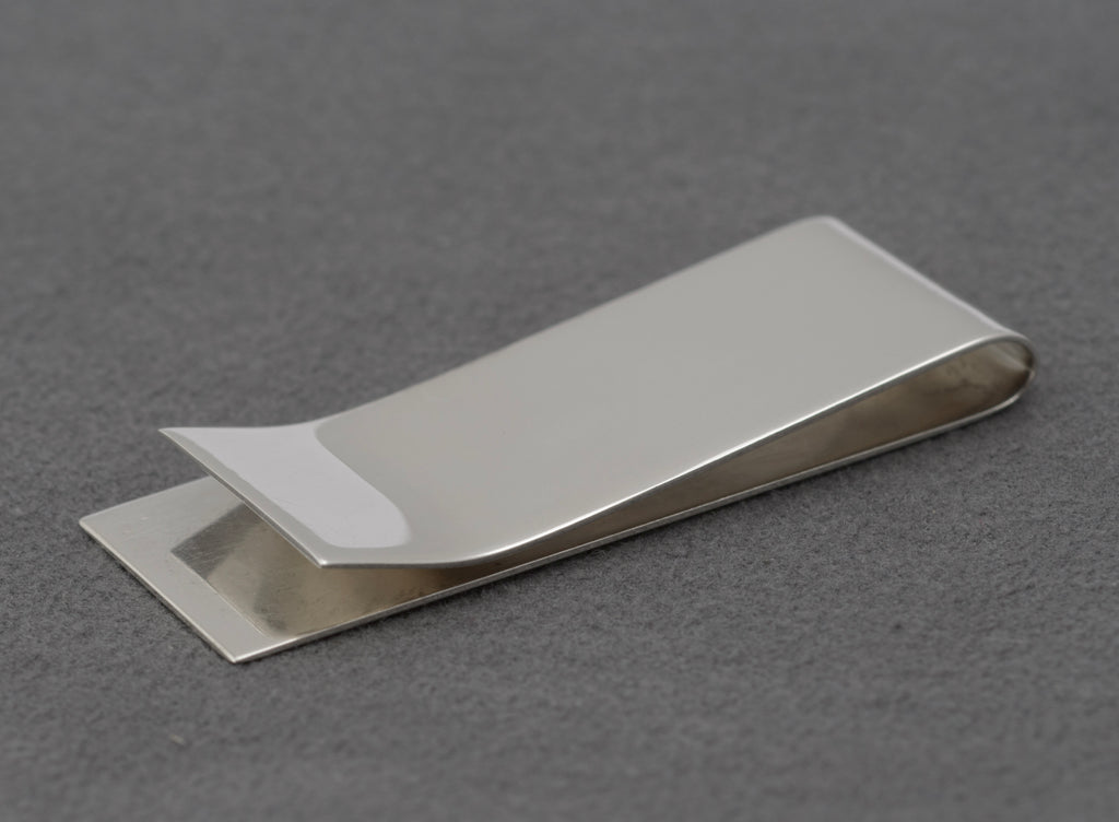 Sterling silver money clip by Carr's of Sheffield - side profile showing clip depth