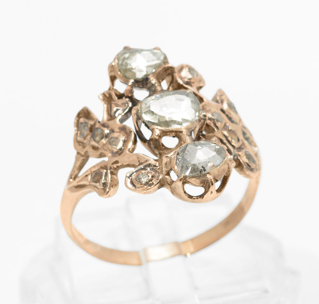 Georgian gold and diamond cluster ring - close-up of reverse showing closed foiled backs to diamond settings