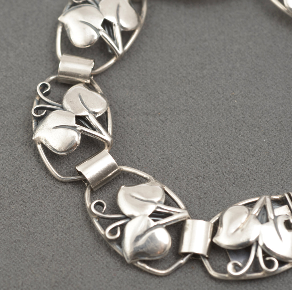 Arne Henning Petersen Danish silver bracelet - close-up of box clasp showing AHP, 830S and 1 hallmarks