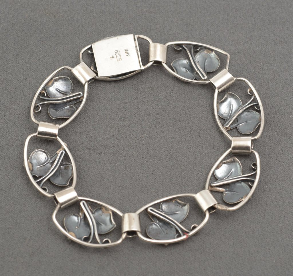 Arne Henning Petersen Danish silver bracelet - full length laid flat showing all eight foliate panels