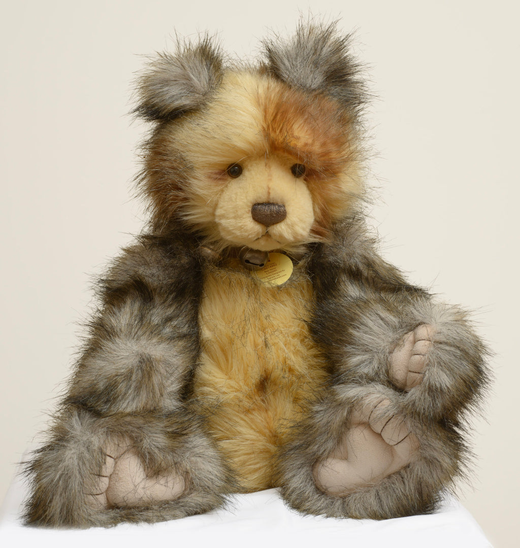 Charlie Bears Lincoln - Isabelle Collection - swing tag showing product code CB614882, bear name Lincoln, exclusively designed by Isabelle Lee