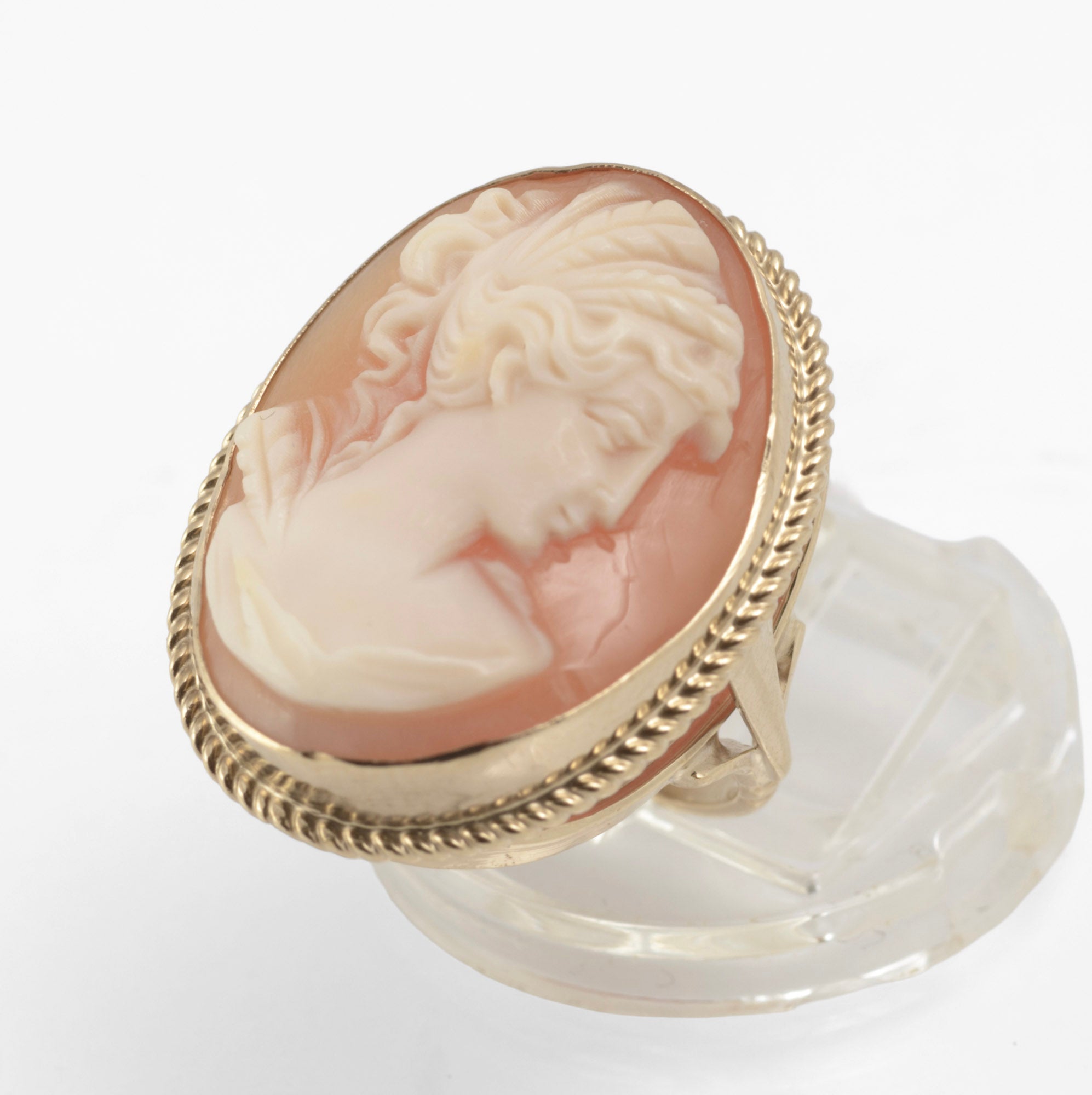 Vintage 9ct Gold Cameo Ring - Large Shell Portrait Cameo - Open Gallery Mount - UK Size K - C3038