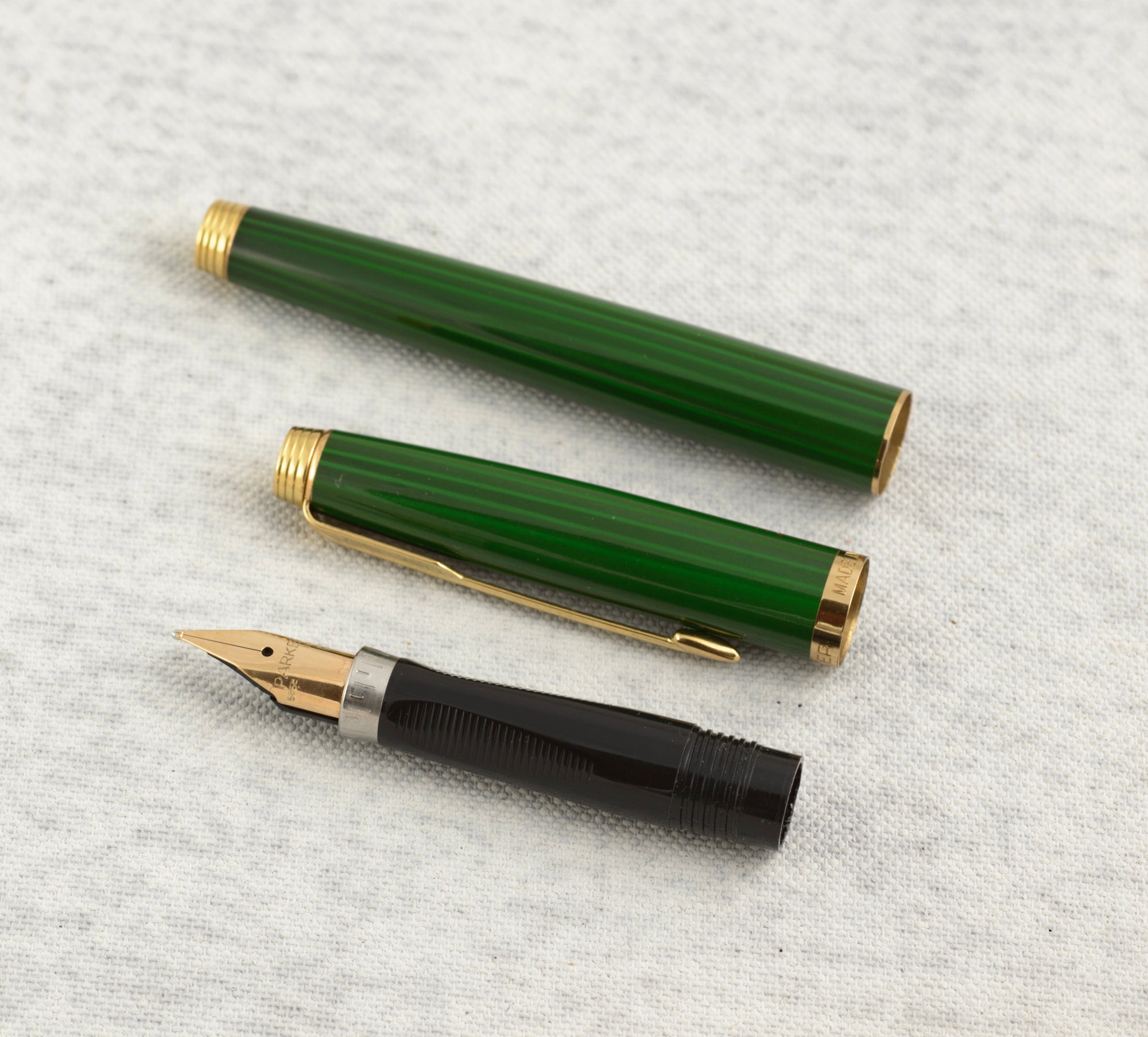 Parker 75 Laque Fountain Pen - Malachite Green - 14K Gold Fine Nib - Circa 1979 - C3056