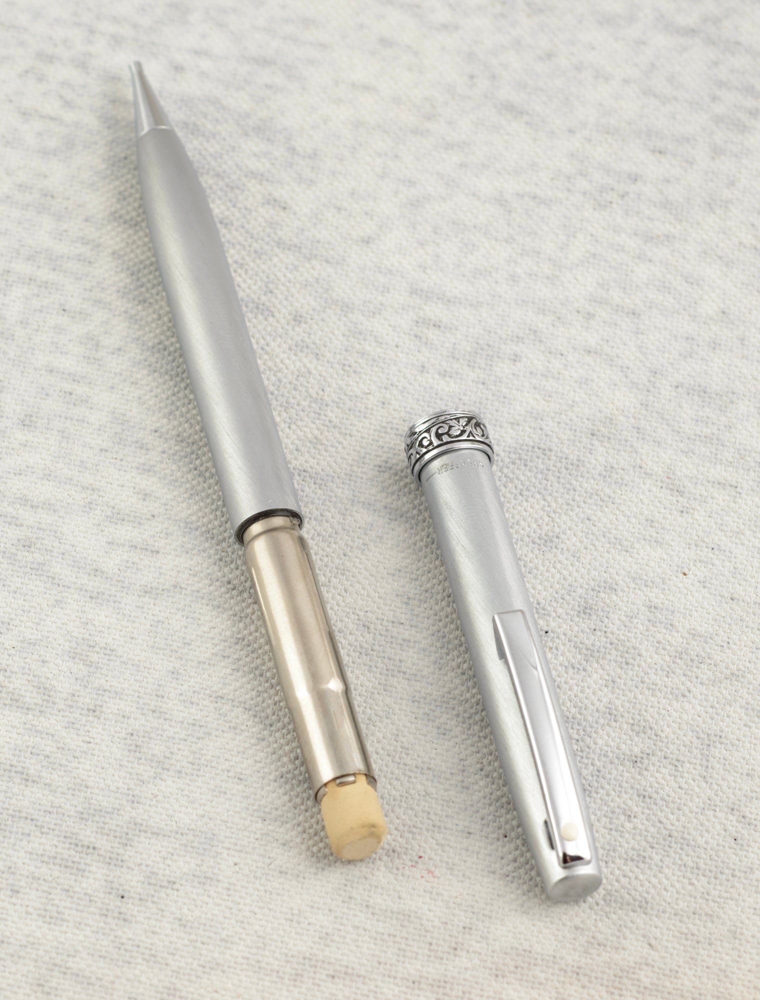 Lady Sheaffer 620 Florentine Fountain Pen and Pencil Set - Brushed Silver - Boxed - C3058