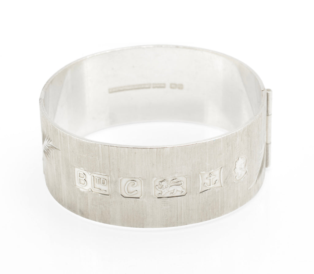 Vintage Sterling Silver Bangle - Bracelon Birmingham Ltd - Feature Hallmarks - Bright Cut Fern Leaves - Patented Spigot Fastening - Birmingham 1977 - C3071