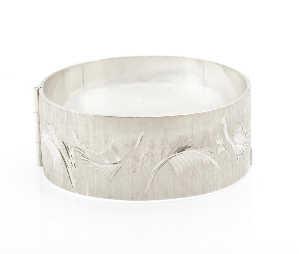 Vintage Sterling Silver Bangle - Bracelon Birmingham Ltd - Feature Hallmarks - Bright Cut Fern Leaves - Patented Spigot Fastening - Birmingham 1977 - C3071