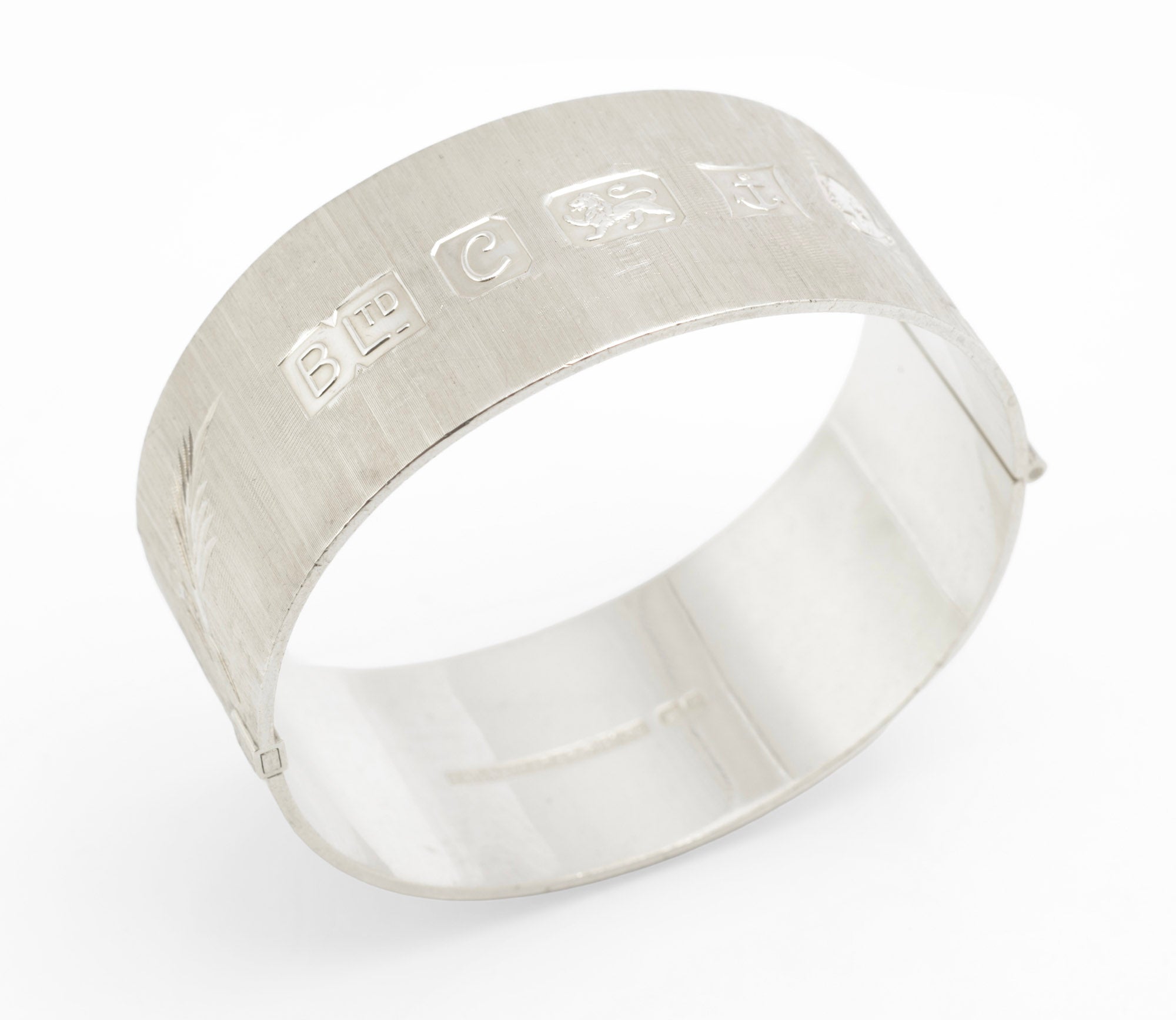 Vintage Sterling Silver Bangle - Bracelon Birmingham Ltd - Feature Hallmarks - Bright Cut Fern Leaves - Patented Spigot Fastening - Birmingham 1977 - C3071