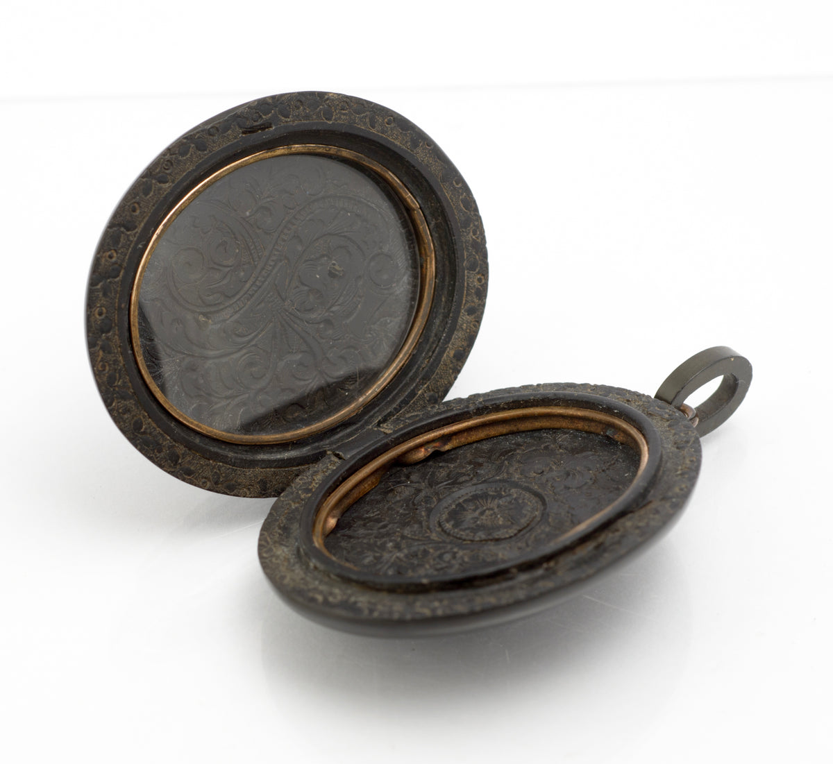 Antique Victorian Vulcanite Mourning Locket Cross Bottony Fleury Decoration c1875-1885 - C3078