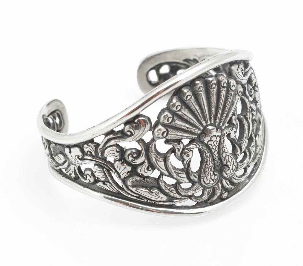 Vintage Yogya 800 silver cuff bangle inner view showing open cuff form and scrolling foliage to interior