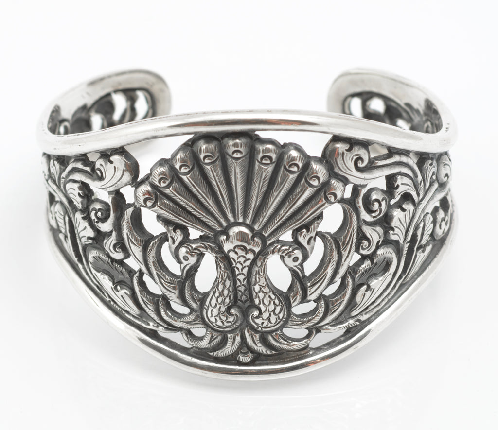 Vintage Yogya 800 silver cuff bangle inner view from opposite angle showing 800 RS mark pad and cuff construction