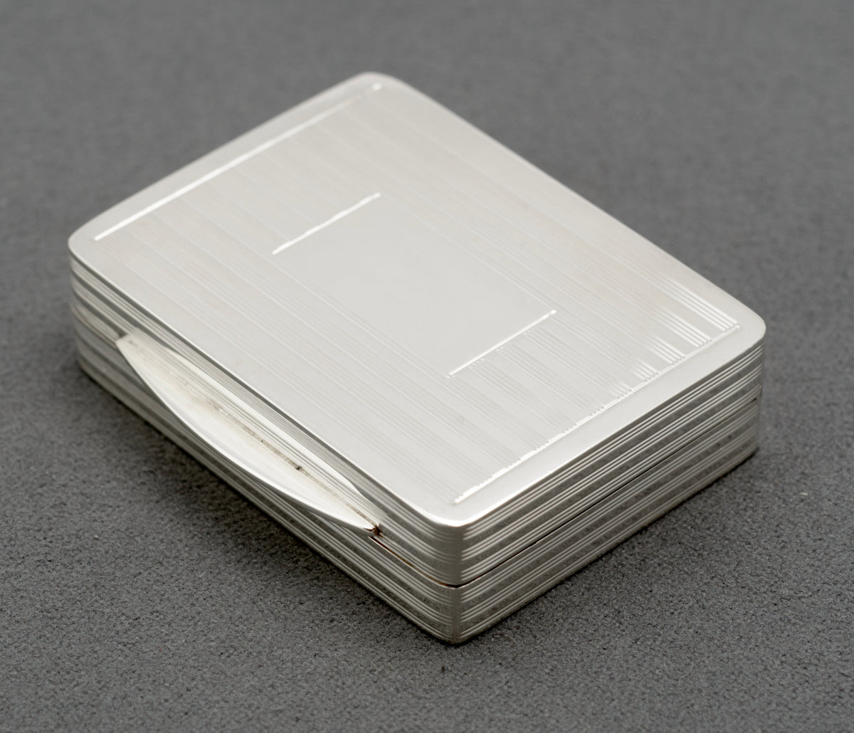 Vintage Sterling Silver Pill or Snuff Box - Peter John Doherty - Birmingham 1994 - C3100
